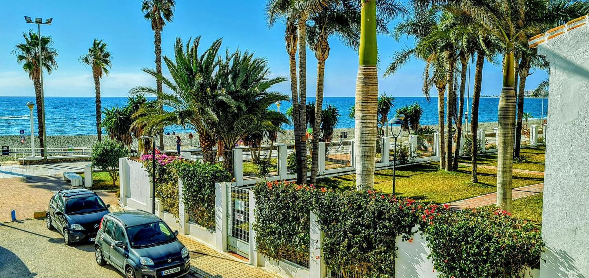 Beach Panorama Caleta Caleta De Velez Kültér fotó